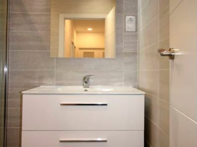 pro11-reforma-bano-mueble-suspendido