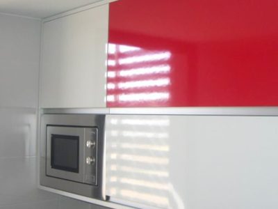 Diseño y reforma de cocina en Getafe esta es una imagen propiedad de Interiodeco.com