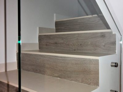 pro3-reforma-chalet-getafe-escalera-porcelanica